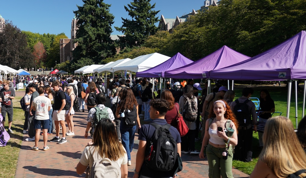 students tabling on campus