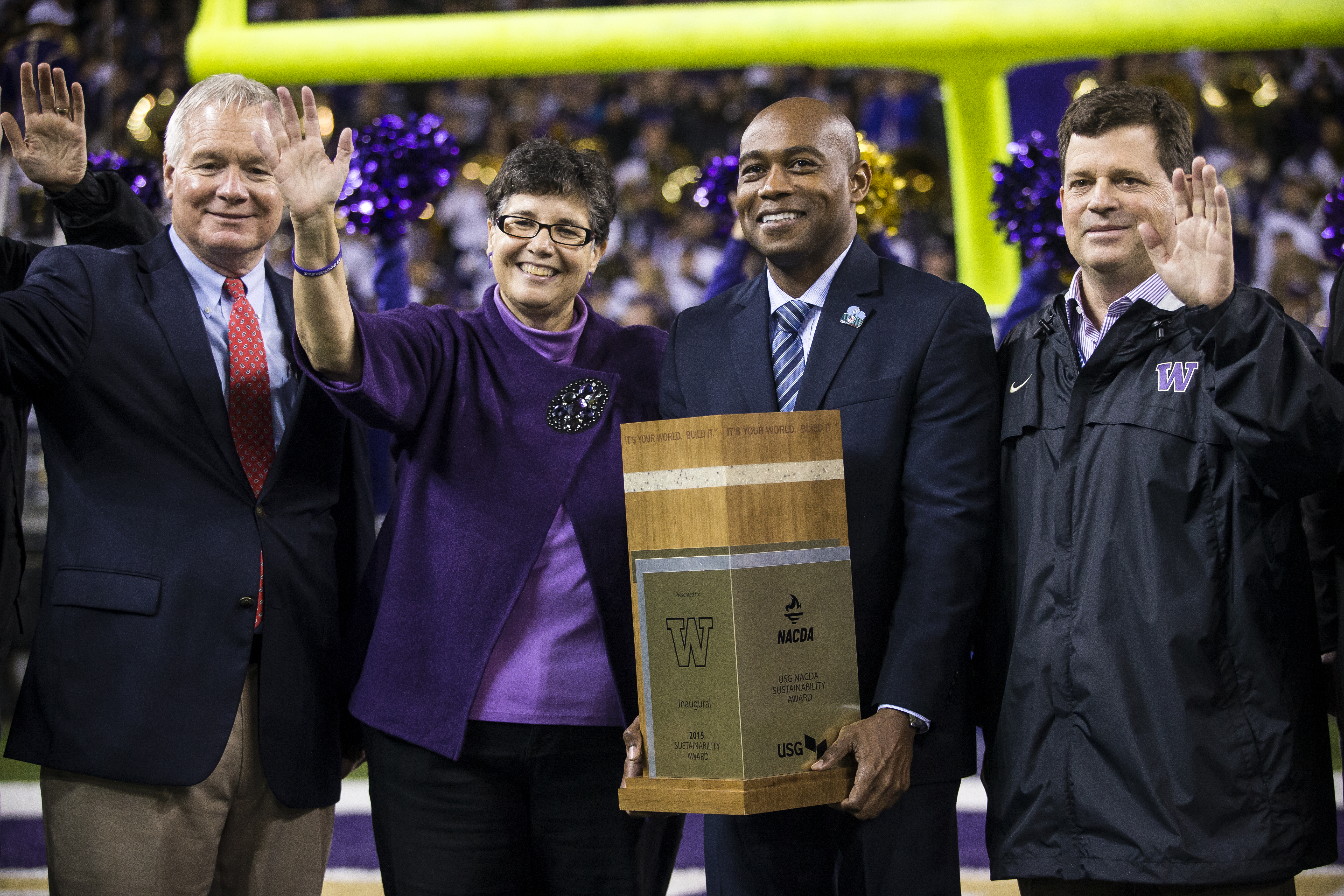 UW receives award during football game